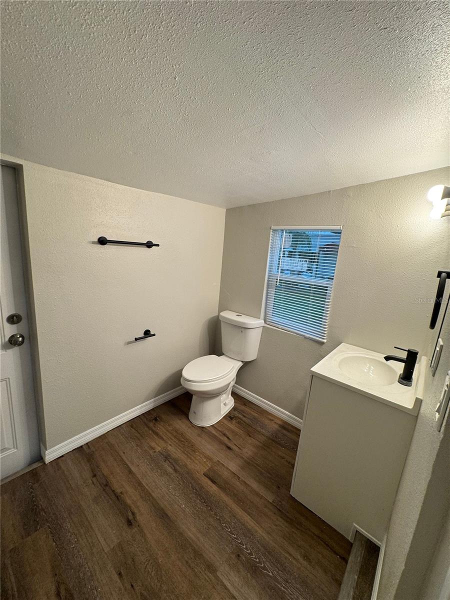 Image 7 of 16 For 1512 7th Street