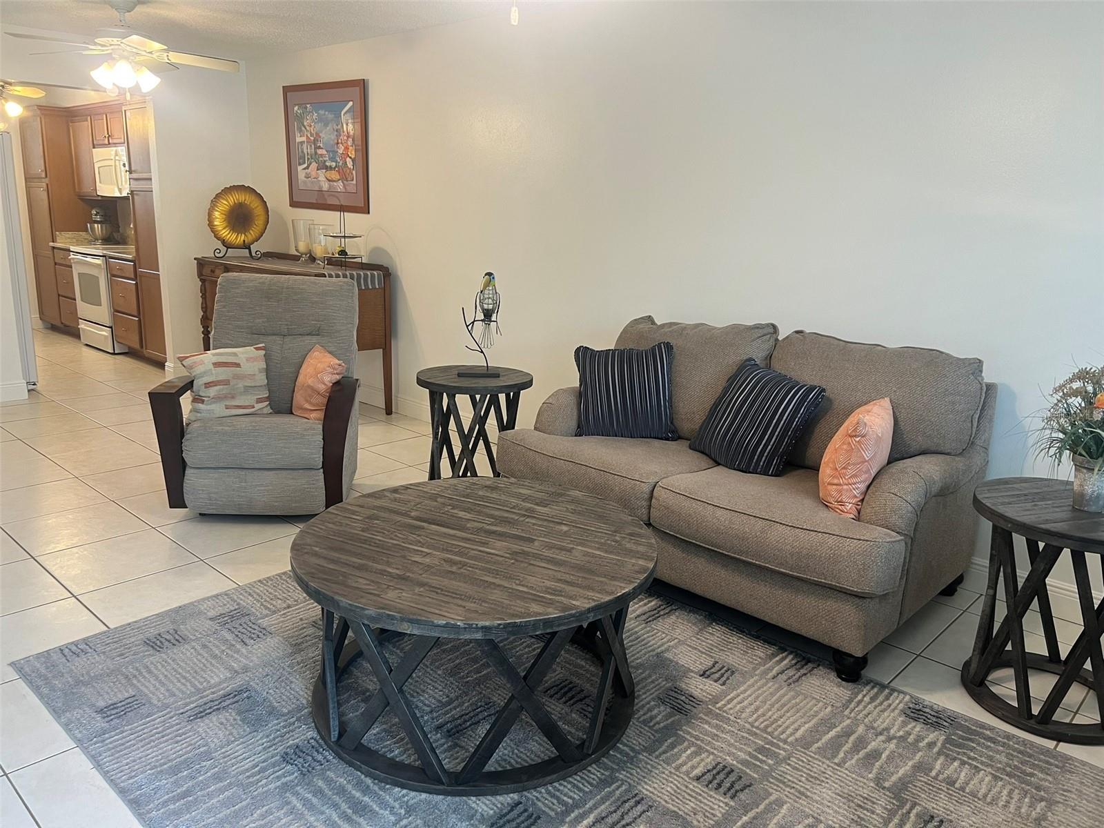 Image 3 of 22 For 2426 Windward Way