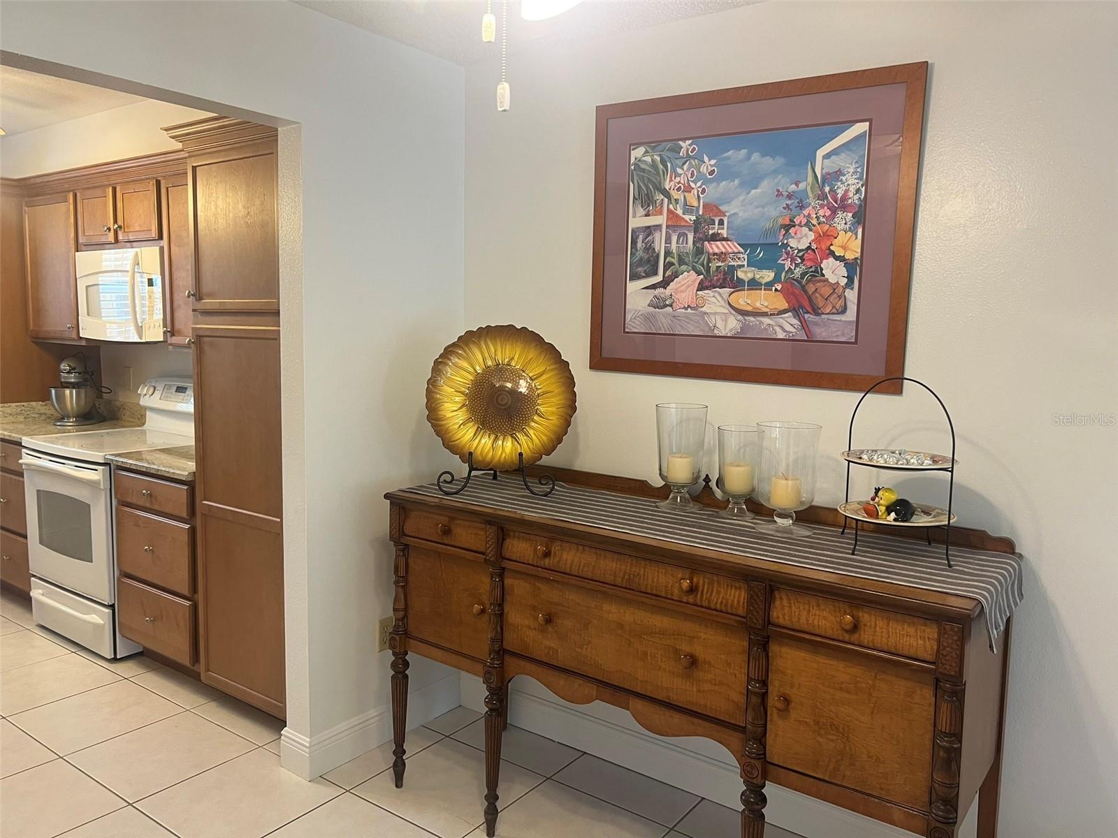 Image 6 of 22 For 2426 Windward Way