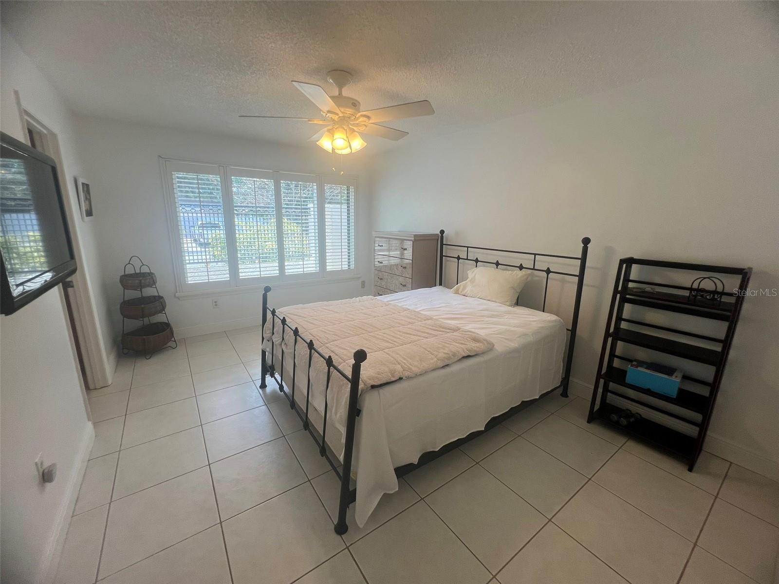 Image 9 of 22 For 2426 Windward Way