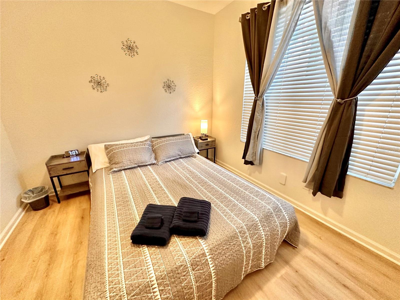 Image 6 of 16 For 7640 Sir Kaufmann Court