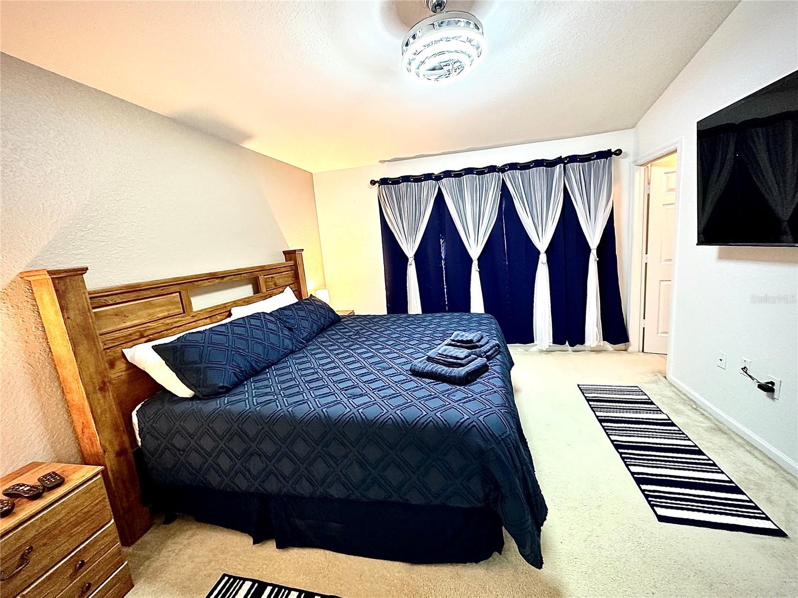 Image 9 of 16 For 7640 Sir Kaufmann Court