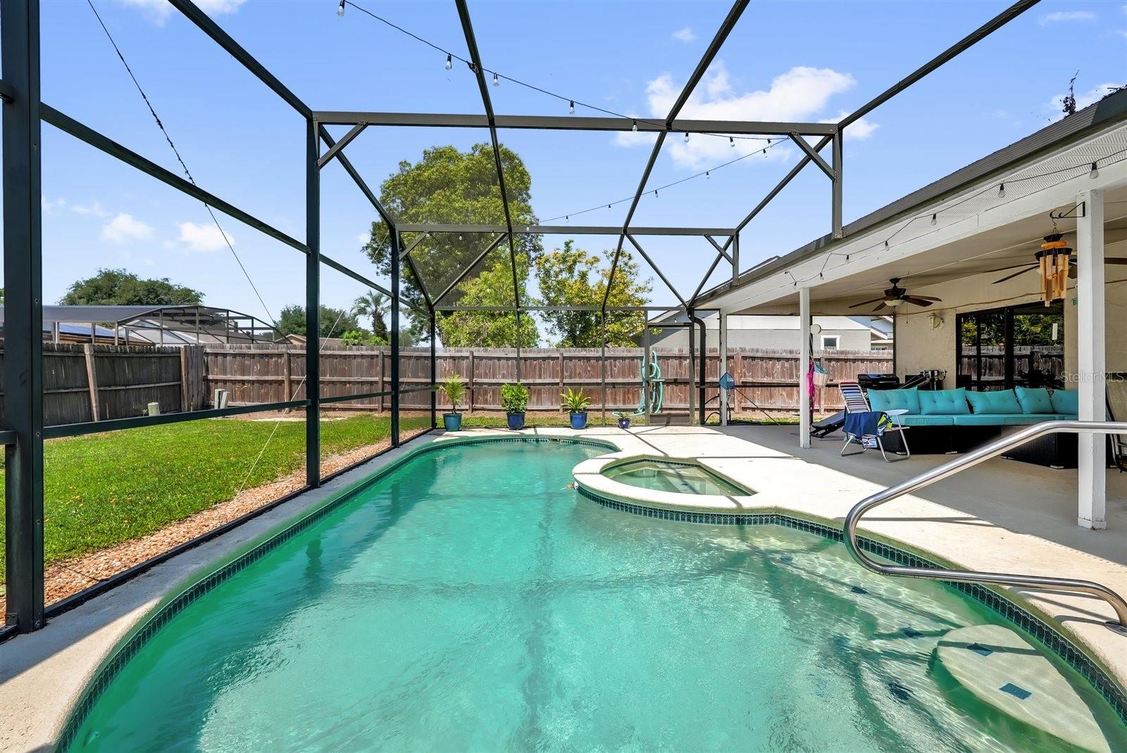 Image 19 of 30 For 5575 Garden Grove Circle