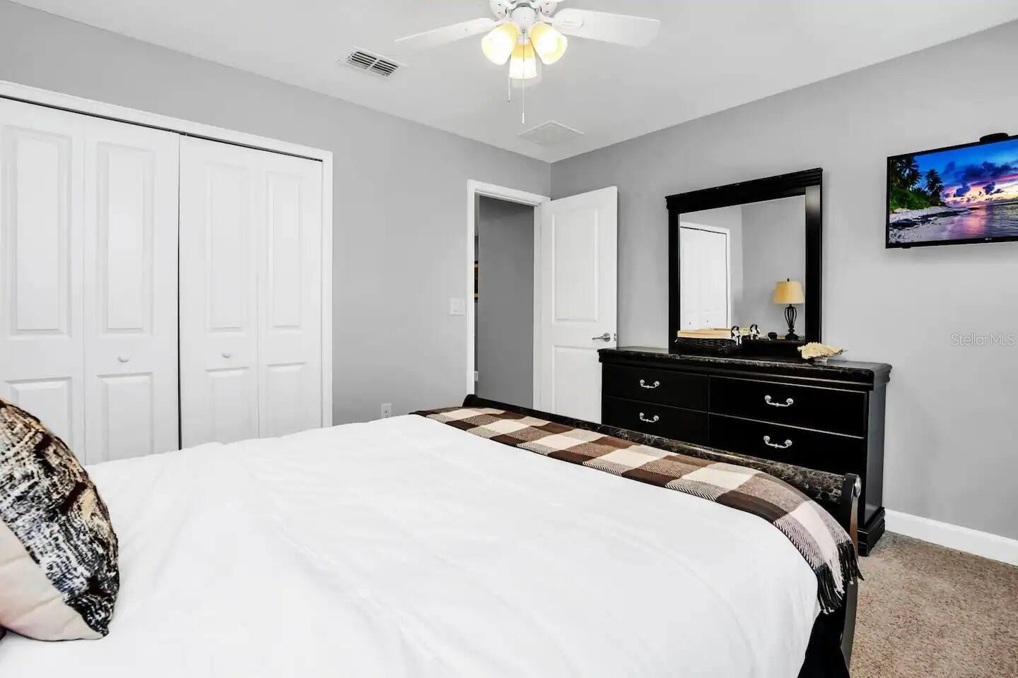 Image 26 of 44 For 5504 Solterra Circle