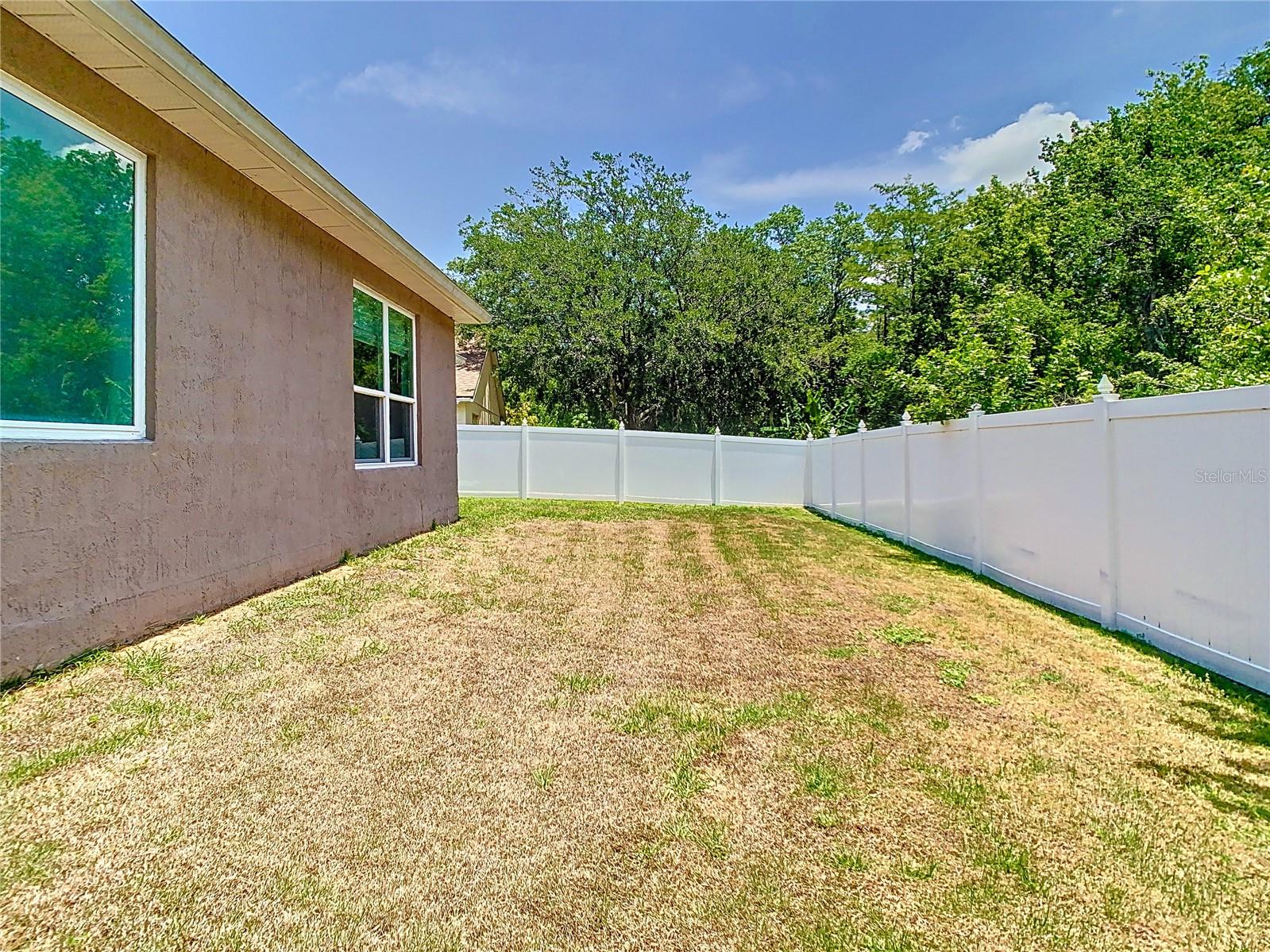 Image 10 of 76 For 6843 Cherry Grove Circle