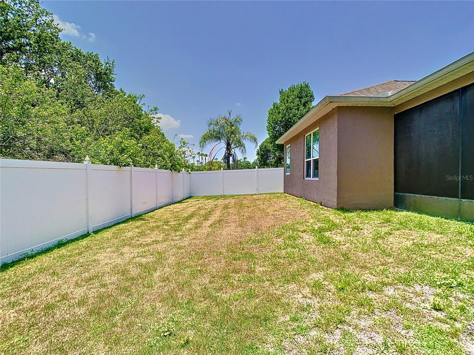 Image 12 of 76 For 6843 Cherry Grove Circle