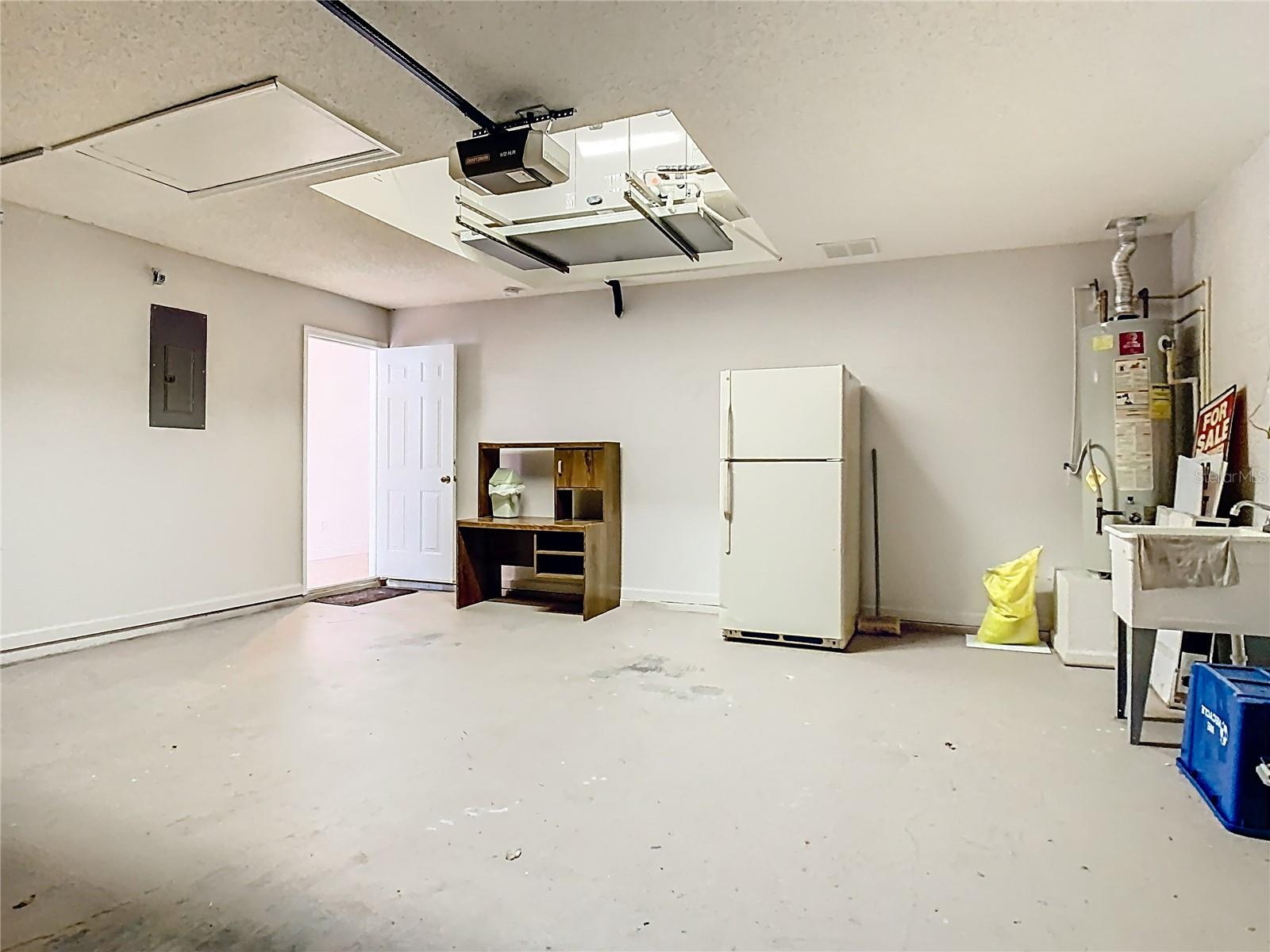 Image 15 of 76 For 6843 Cherry Grove Circle