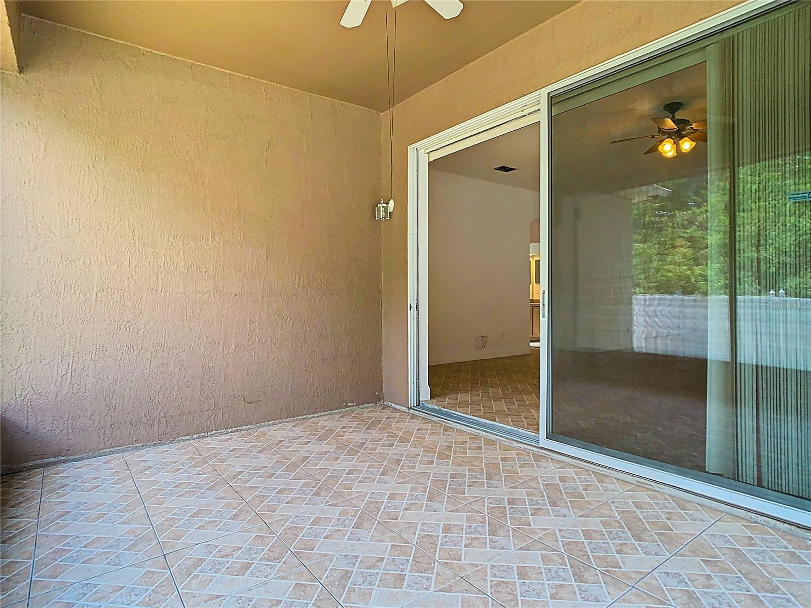 Image 17 of 76 For 6843 Cherry Grove Circle