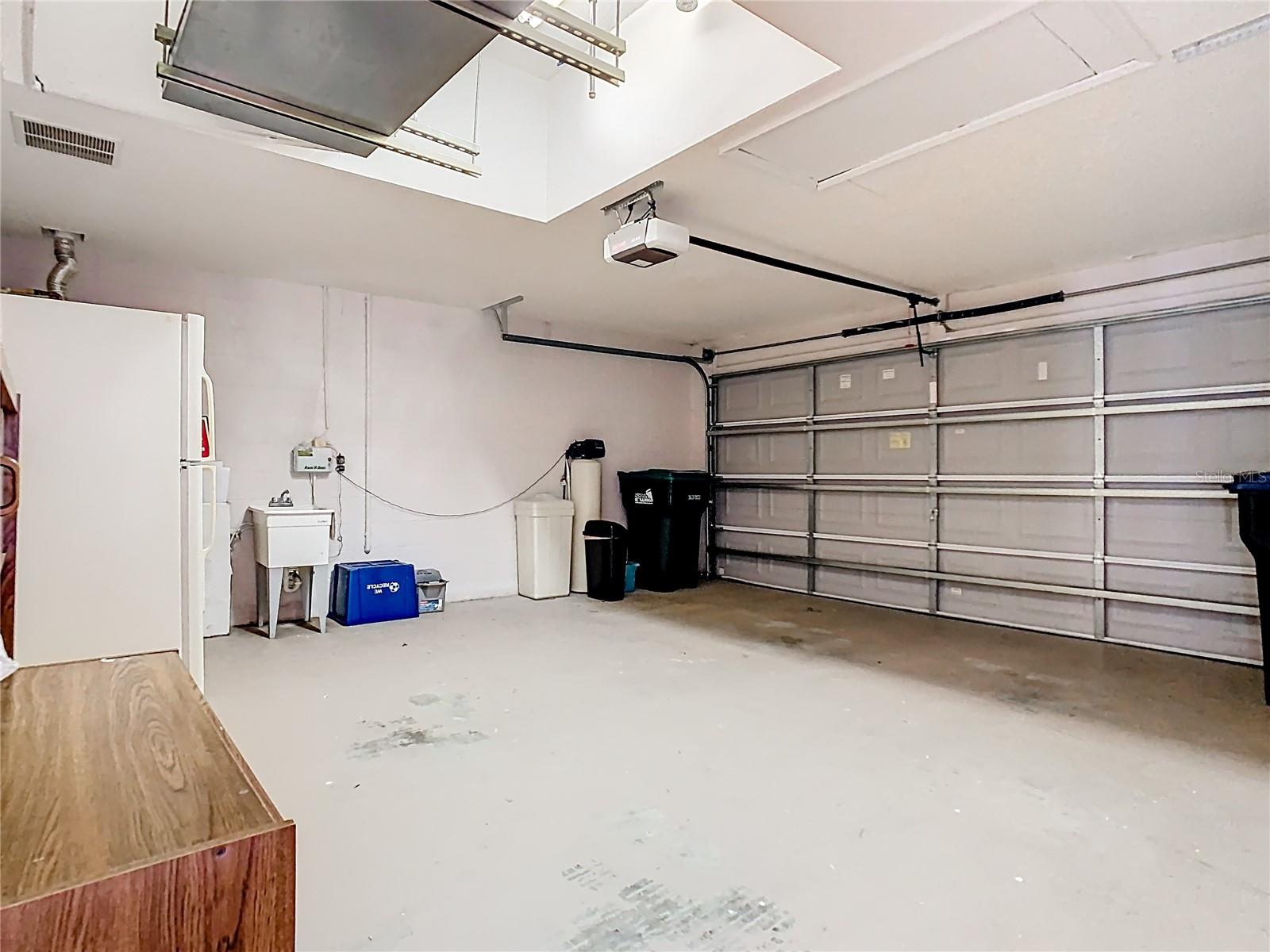 Image 22 of 76 For 6843 Cherry Grove Circle