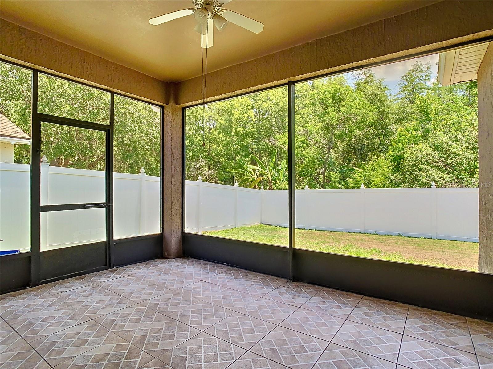 Image 23 of 76 For 6843 Cherry Grove Circle