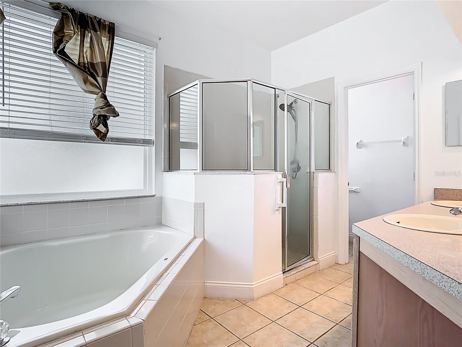 Image 26 of 76 For 6843 Cherry Grove Circle