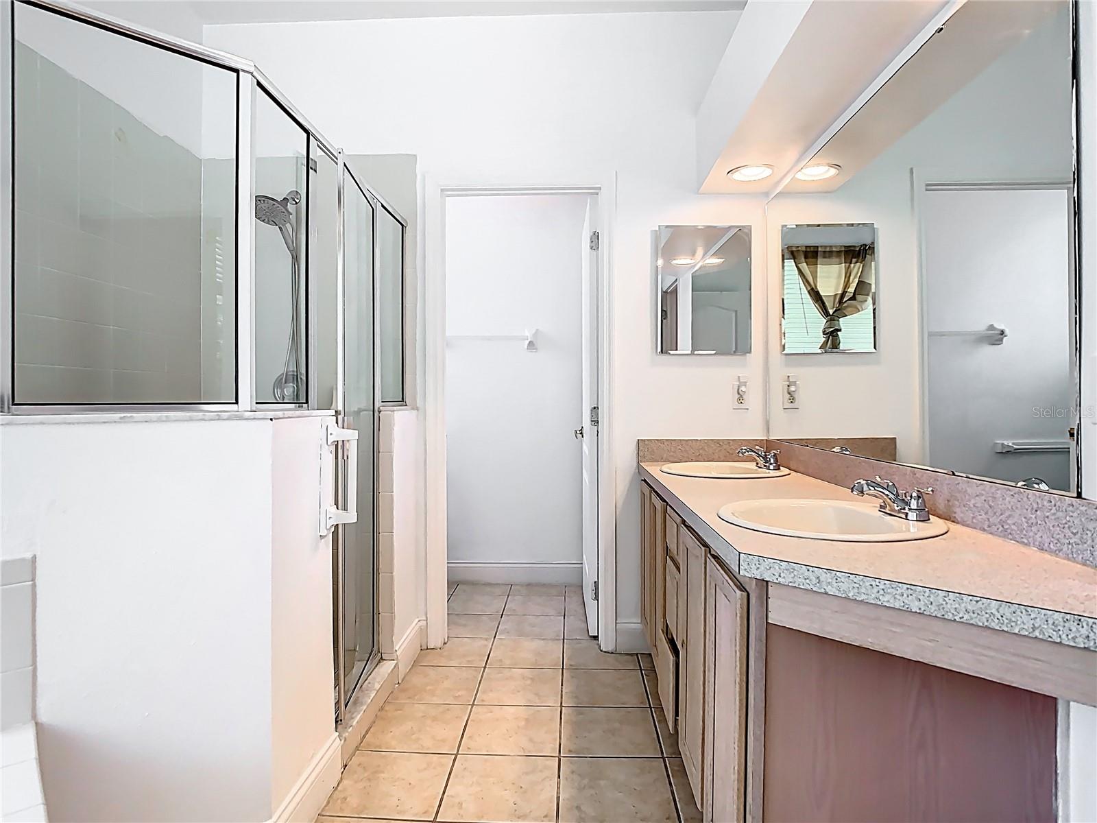 Image 27 of 76 For 6843 Cherry Grove Circle