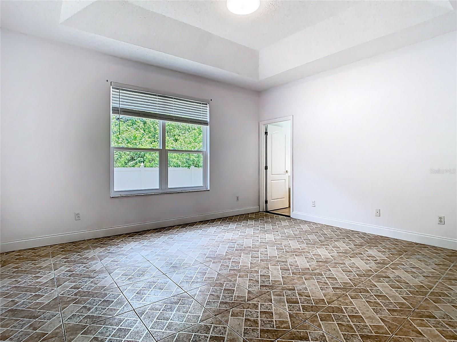 Image 36 of 76 For 6843 Cherry Grove Circle