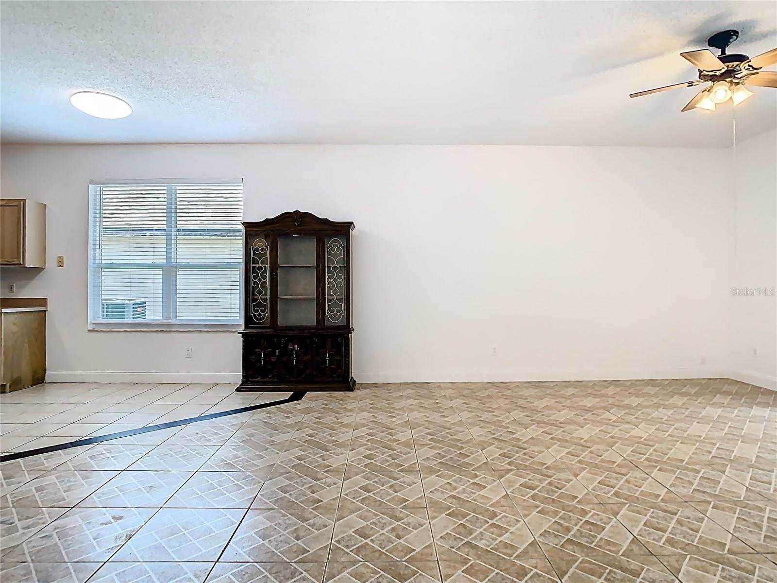 Image 39 of 76 For 6843 Cherry Grove Circle