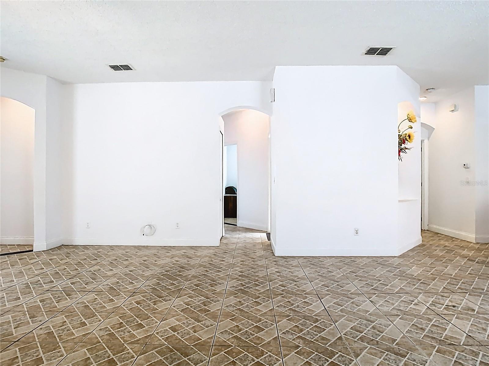 Image 40 of 76 For 6843 Cherry Grove Circle