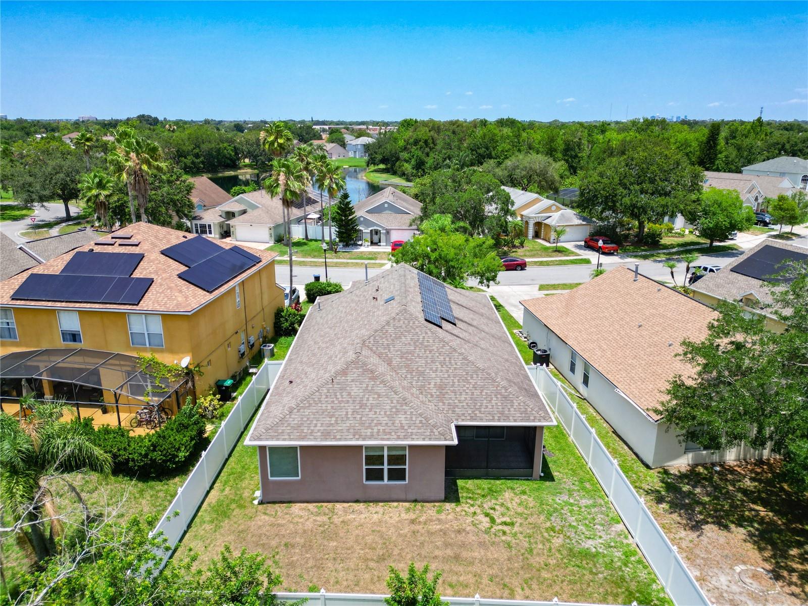 Image 6 of 76 For 6843 Cherry Grove Circle