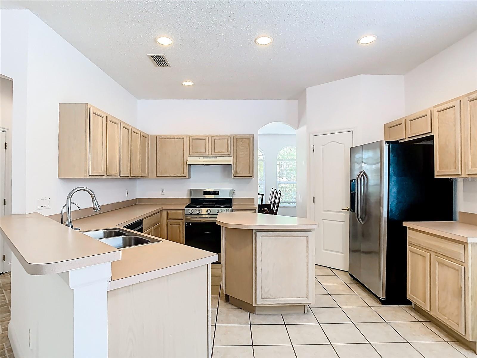 Image 63 of 76 For 6843 Cherry Grove Circle