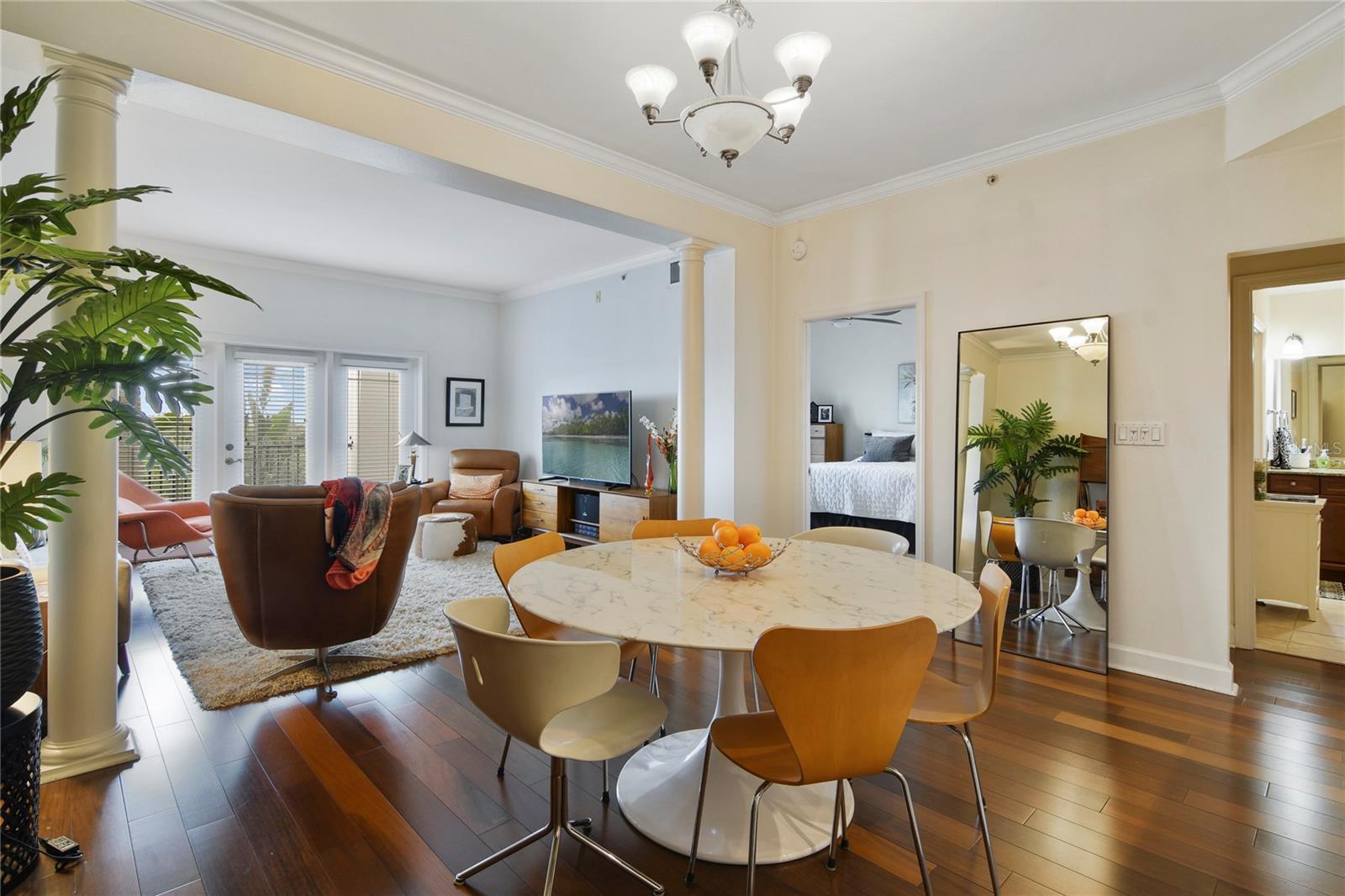 Image 2 of 17 For 2305 Edgewater Drive 1613