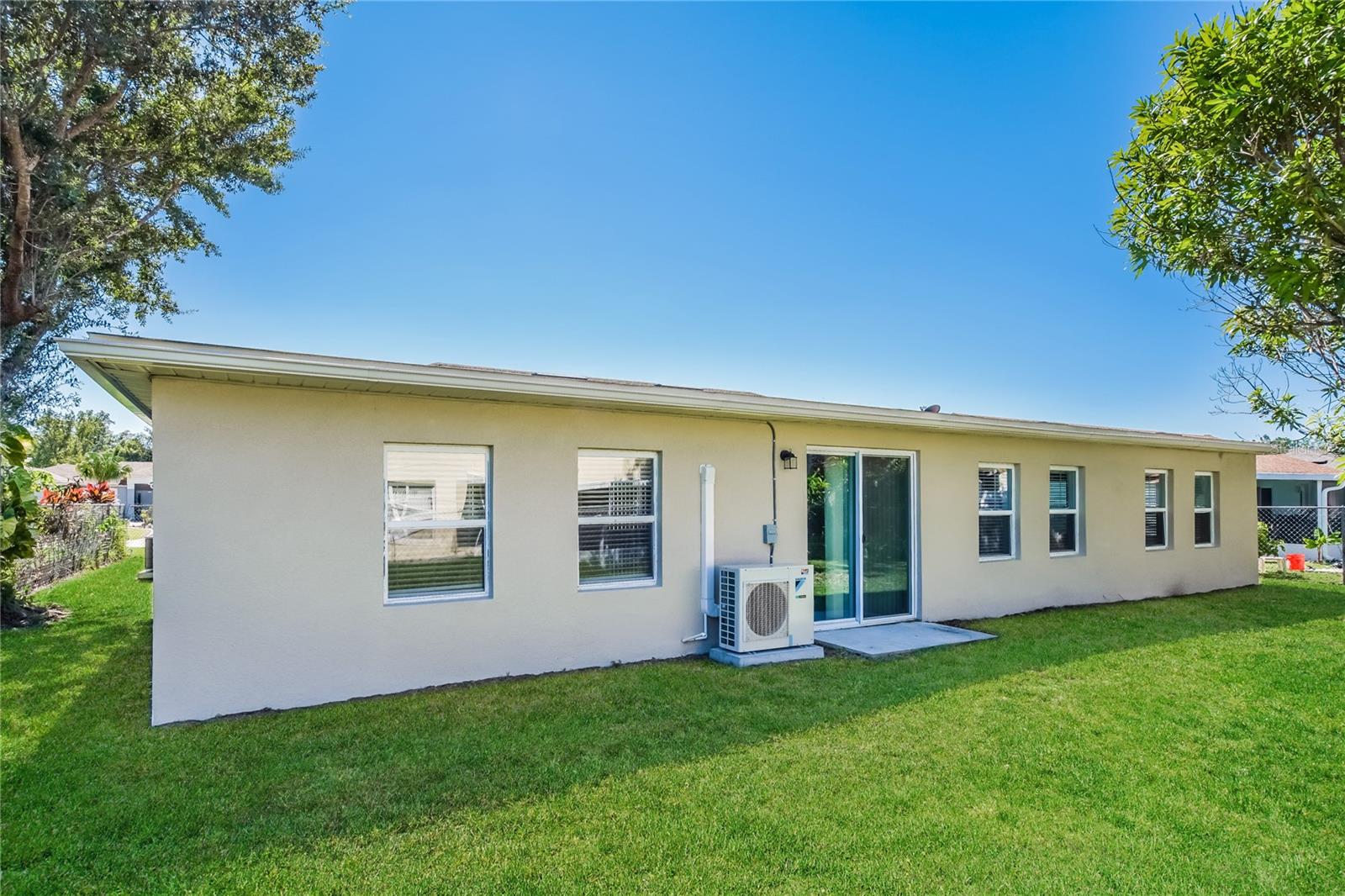 Image 16 of 16 For 619 Regency Way