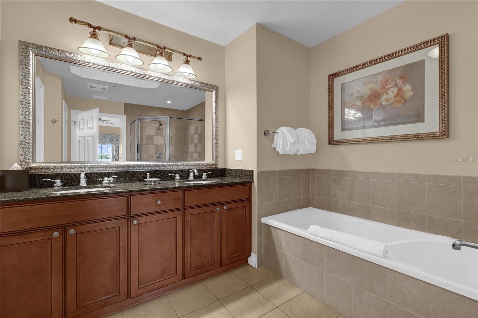 Image 29 of 39 For 1100 Sunset View Circle 204