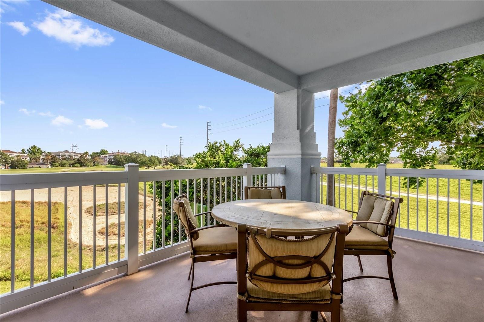 Image 31 of 39 For 1100 Sunset View Circle 204