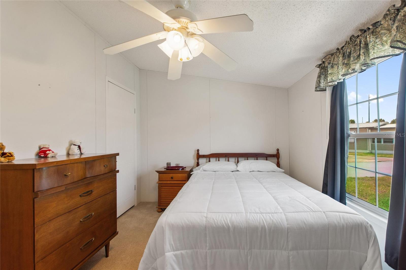 Image 20 of 39 For 157 Orangewood Drive