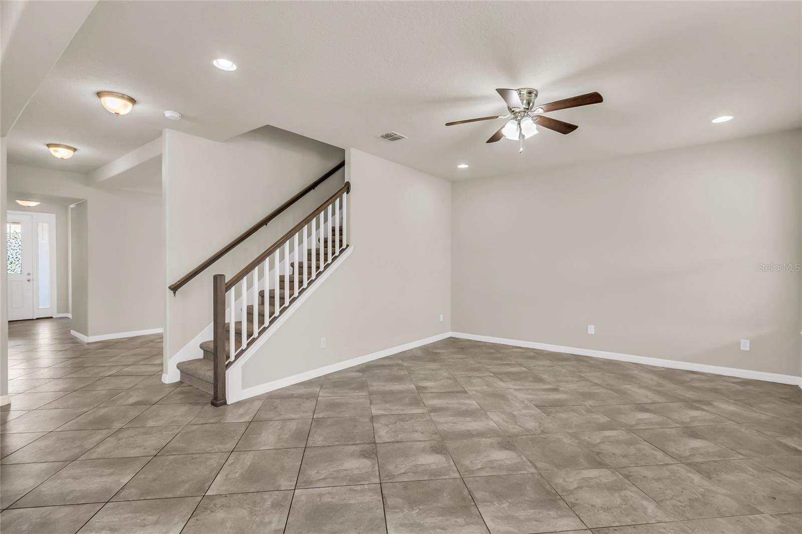 Image 18 of 37 For 8230 Corkfield Avenue