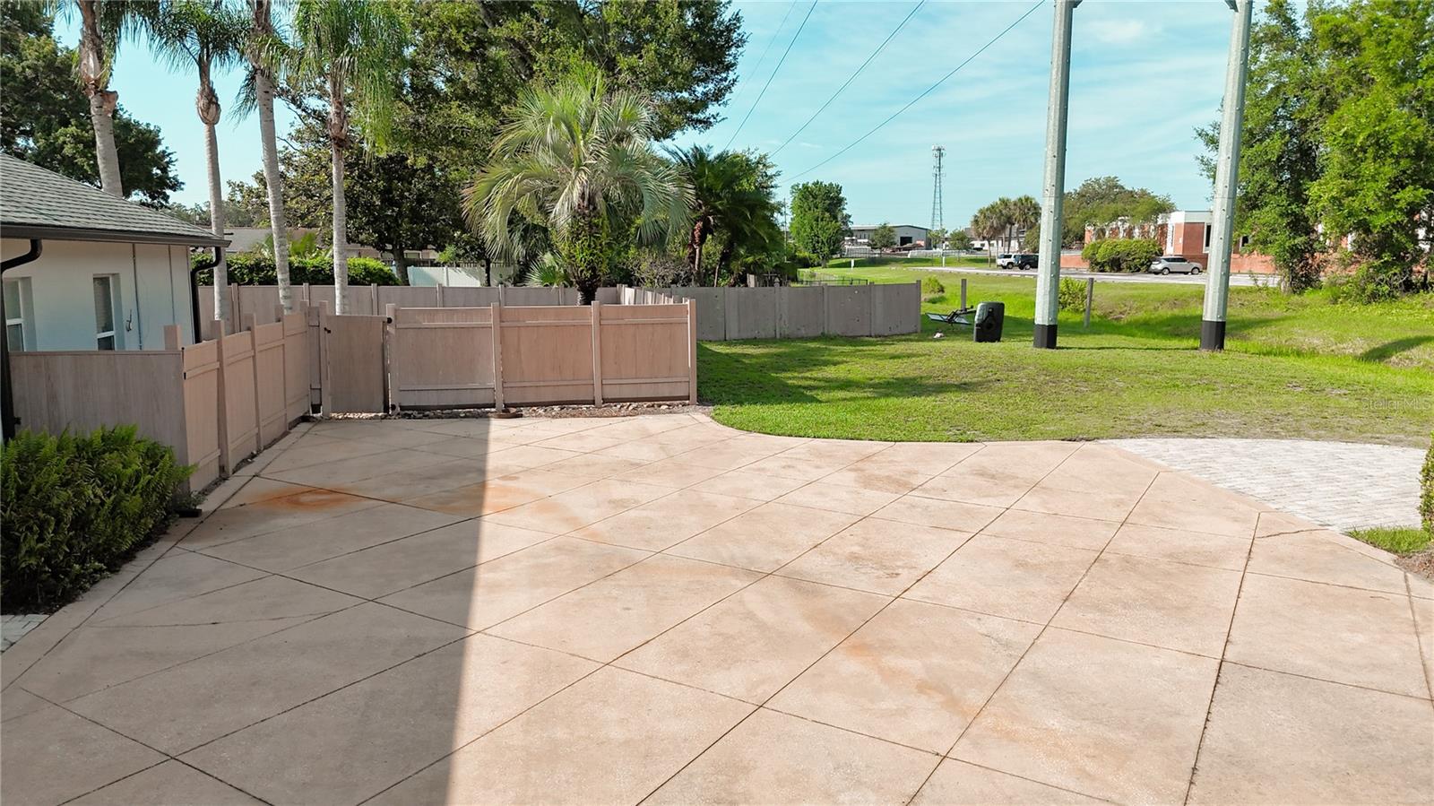 Image 62 of 75 For 6198 Linneal Beach Drive