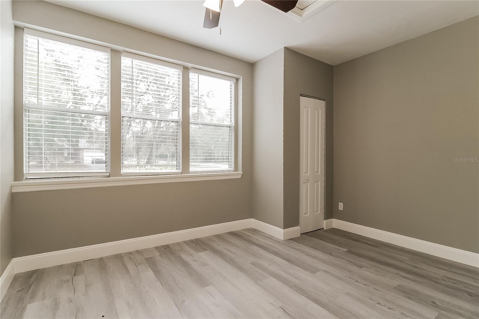 Image 13 of 16 For 105 Highland Avenue