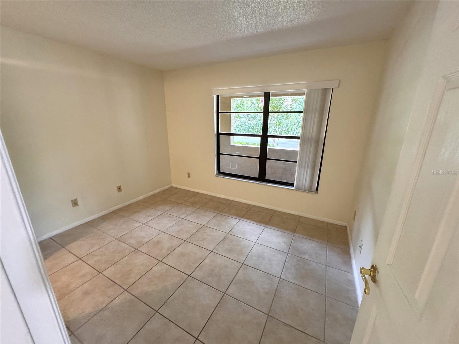 Image 11 of 23 For 4989 Puritan Circle O502