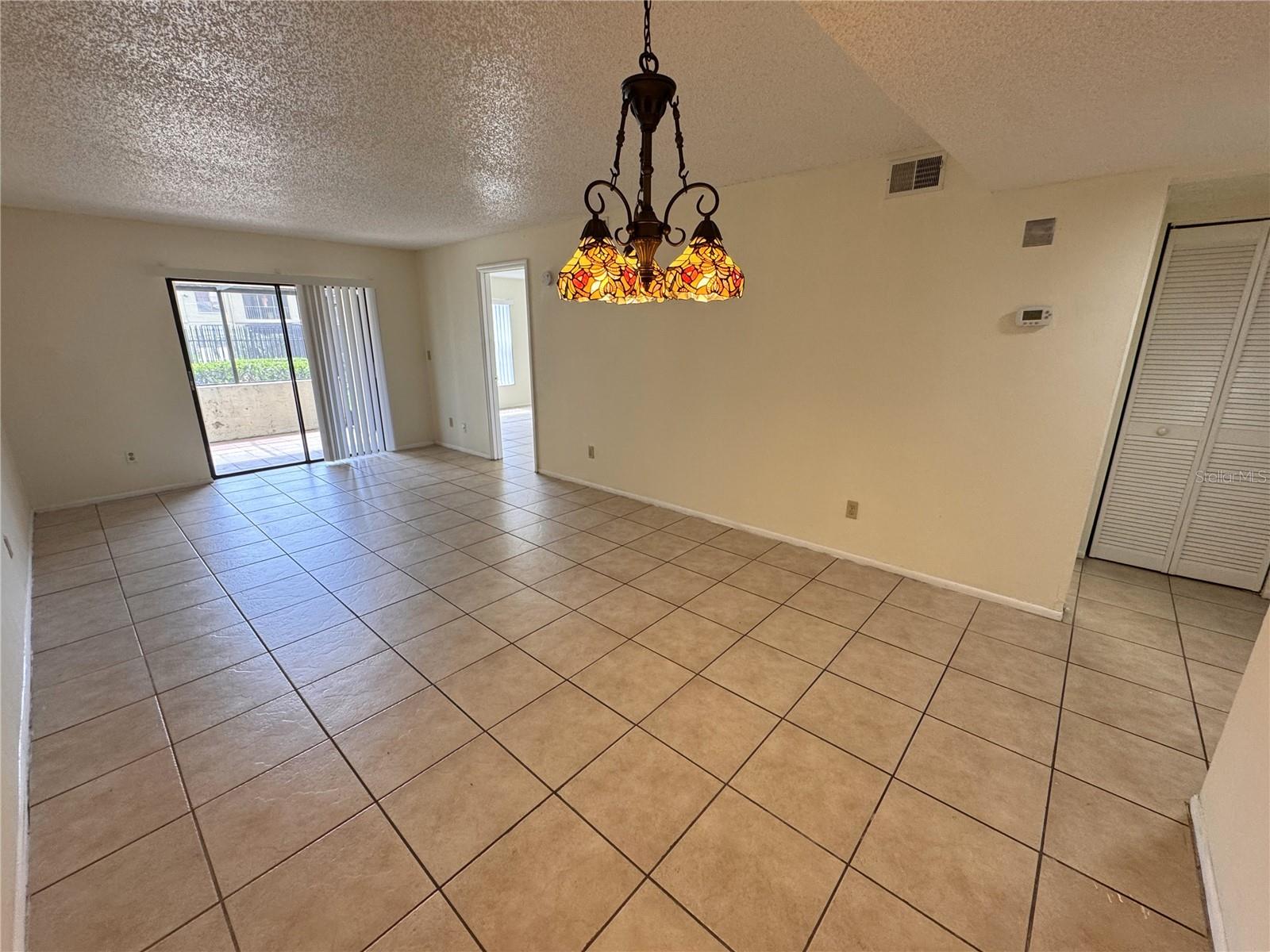 Image 6 of 23 For 4989 Puritan Circle O502