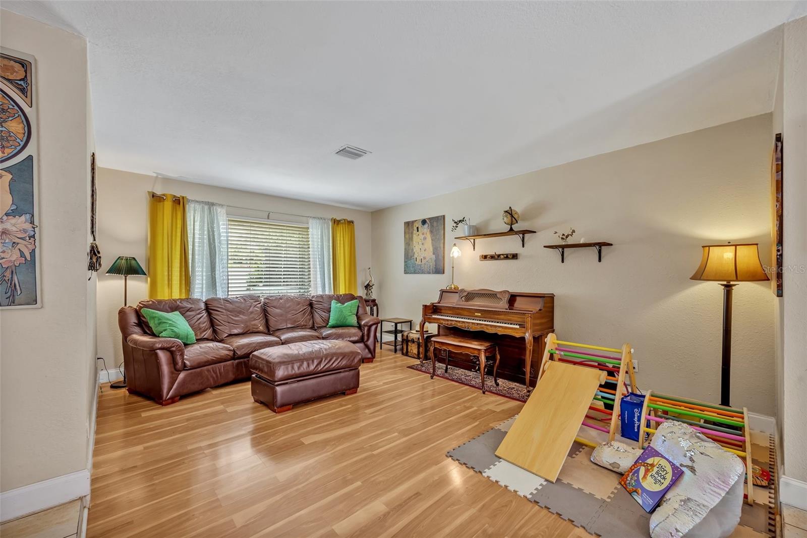 Image 18 of 36 For 2312 Poinciana Road