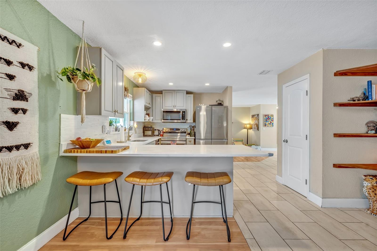 Image 6 of 36 For 2312 Poinciana Road