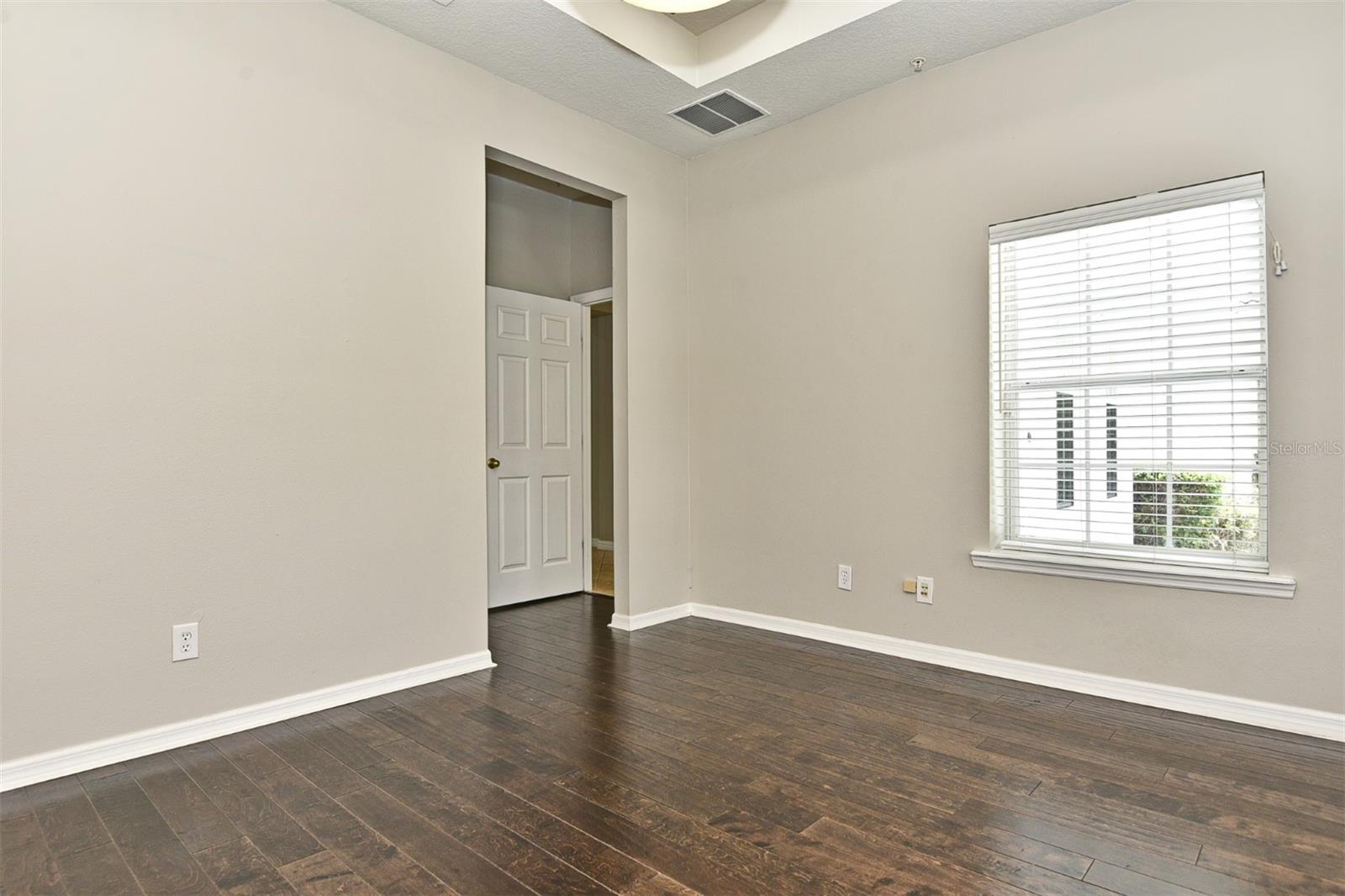 Image 10 of 30 For 2841 Wilford Avenue