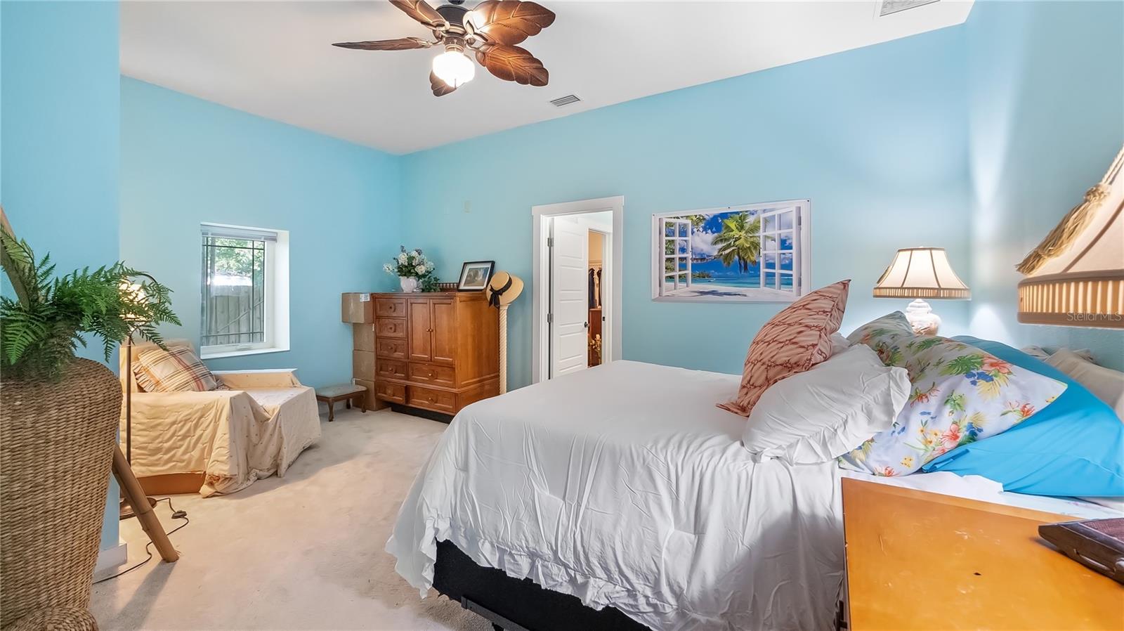 Listing photo id 16 for 287 Hilltop Drive