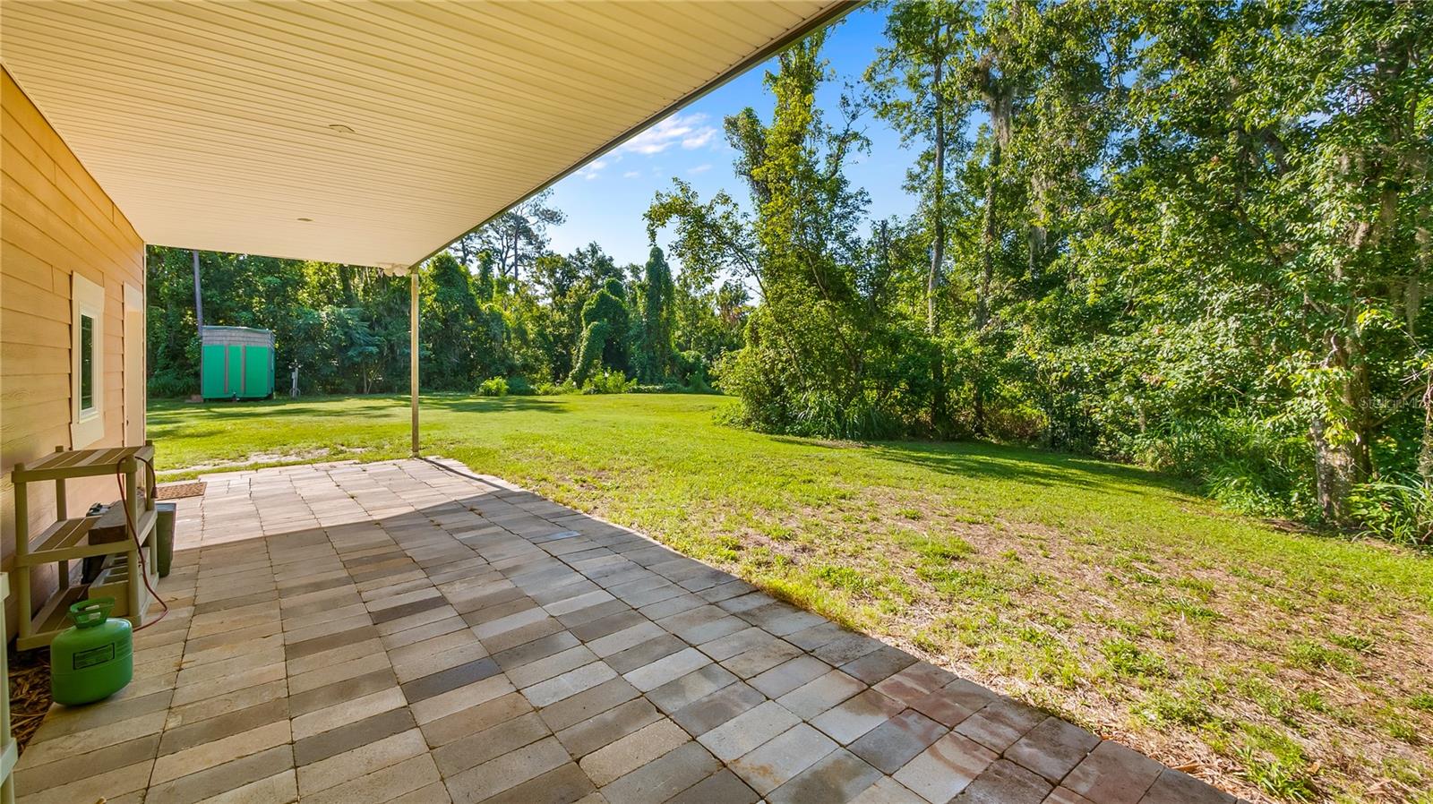 Listing photo id 26 for 287 Hilltop Drive
