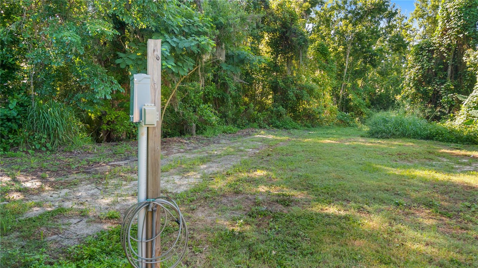 Listing photo id 38 for 287 Hilltop Drive