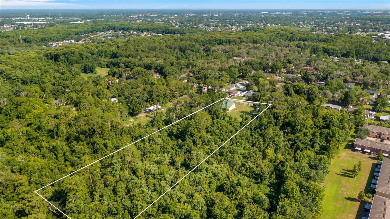 Listing photo id 45 for 287 Hilltop Drive