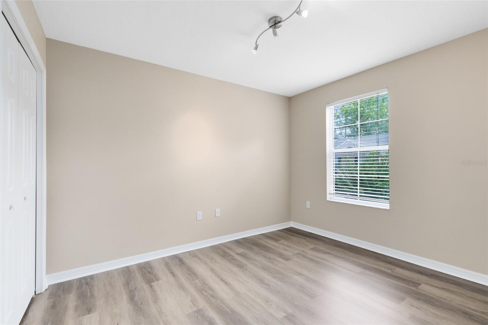 Image 12 of 25 For 5099 Monticello Heights Lane