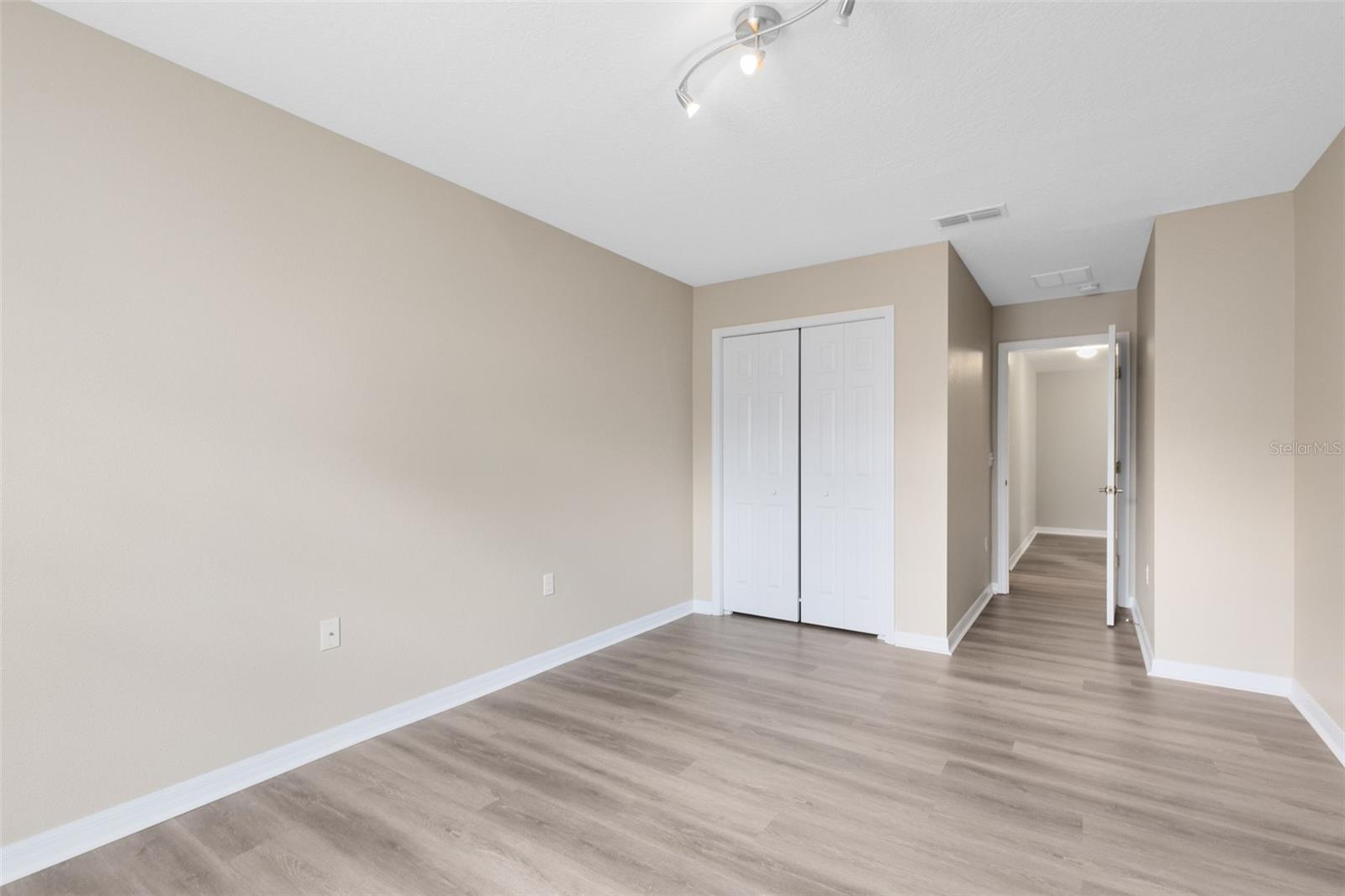 Image 16 of 25 For 5099 Monticello Heights Lane