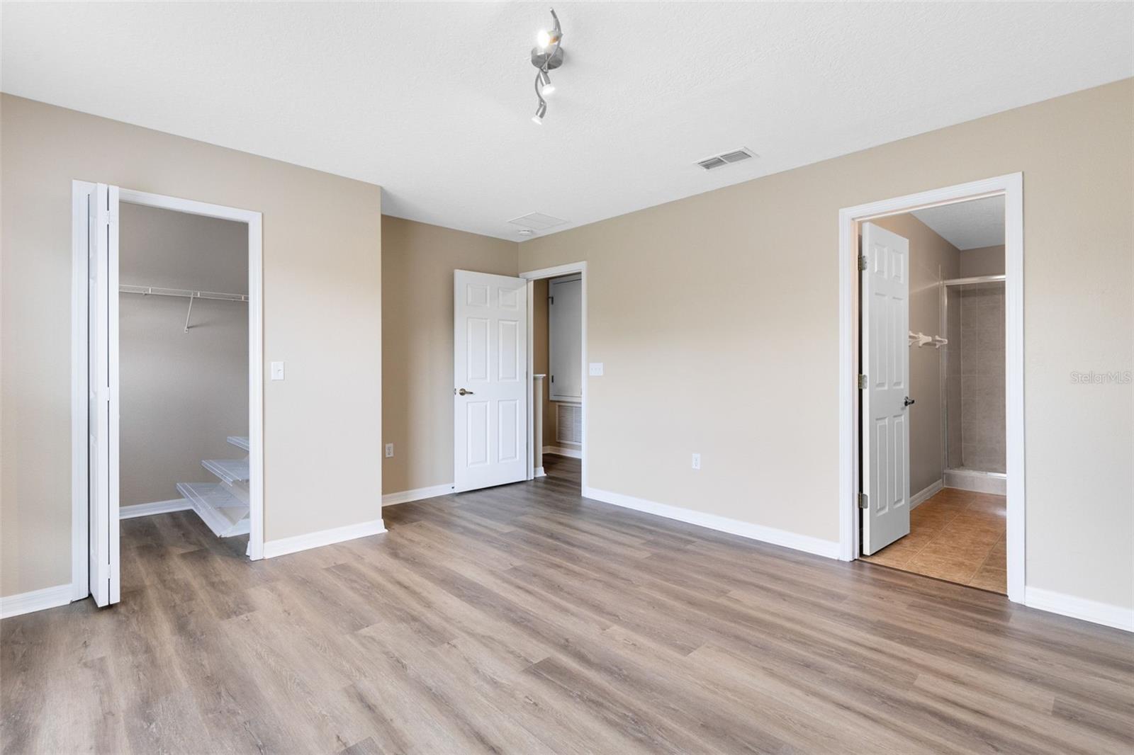 Image 8 of 25 For 5099 Monticello Heights Lane