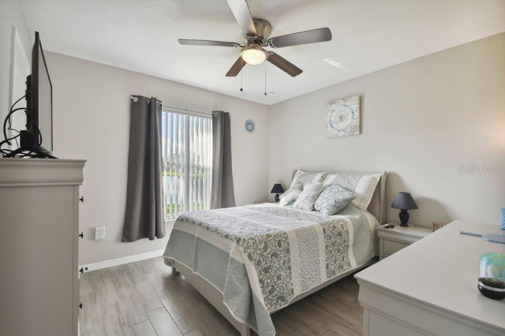 Image 17 of 94 For 3118 34th Avenue Drive E