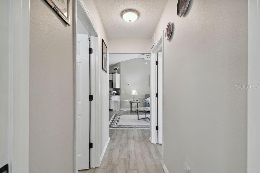 Image 20 of 94 For 3118 34th Avenue Drive E