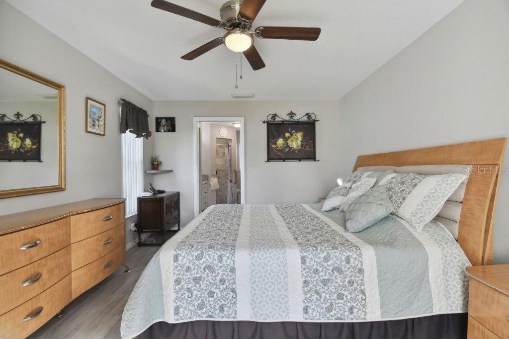Image 30 of 94 For 3118 34th Avenue Drive E