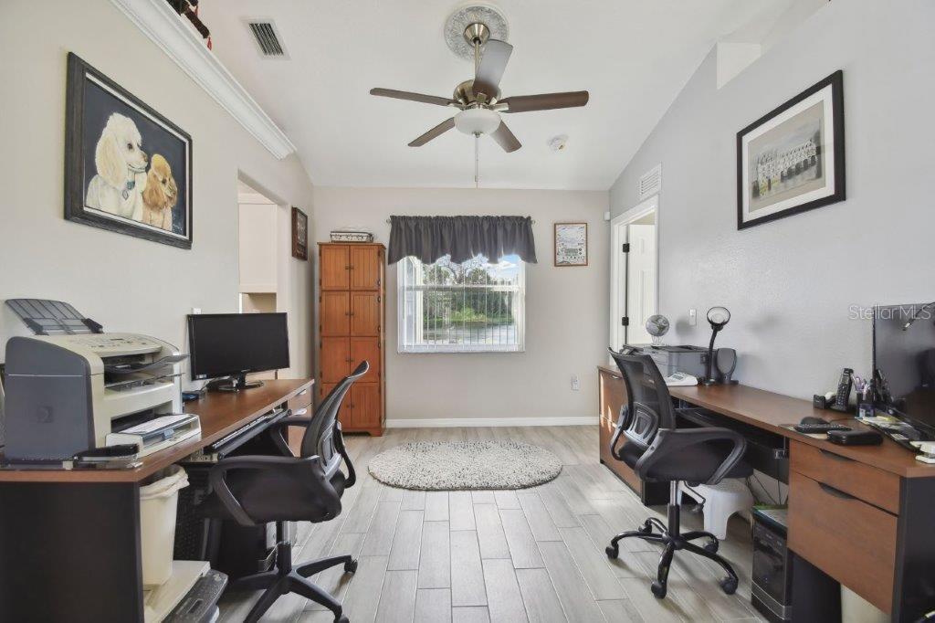 Image 60 of 94 For 3118 34th Avenue Drive E