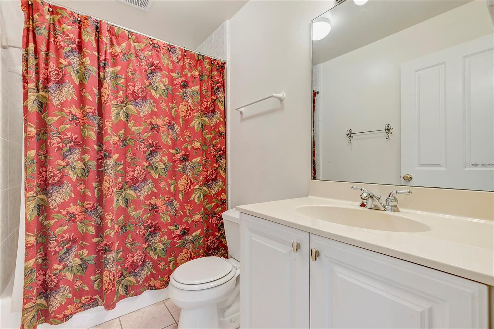 Image 23 of 32 For 914 Elysium Boulevard