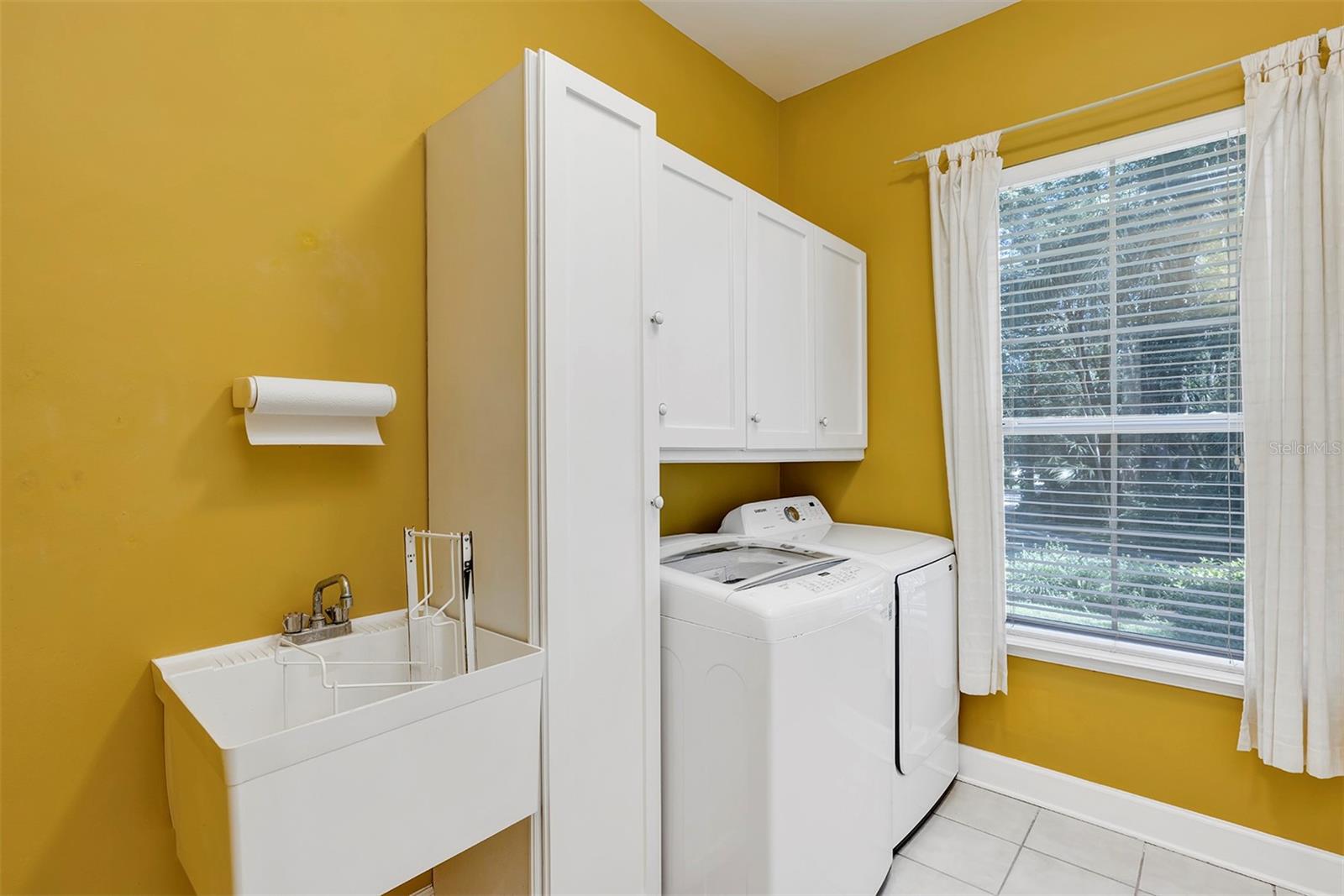 Image 26 of 32 For 914 Elysium Boulevard