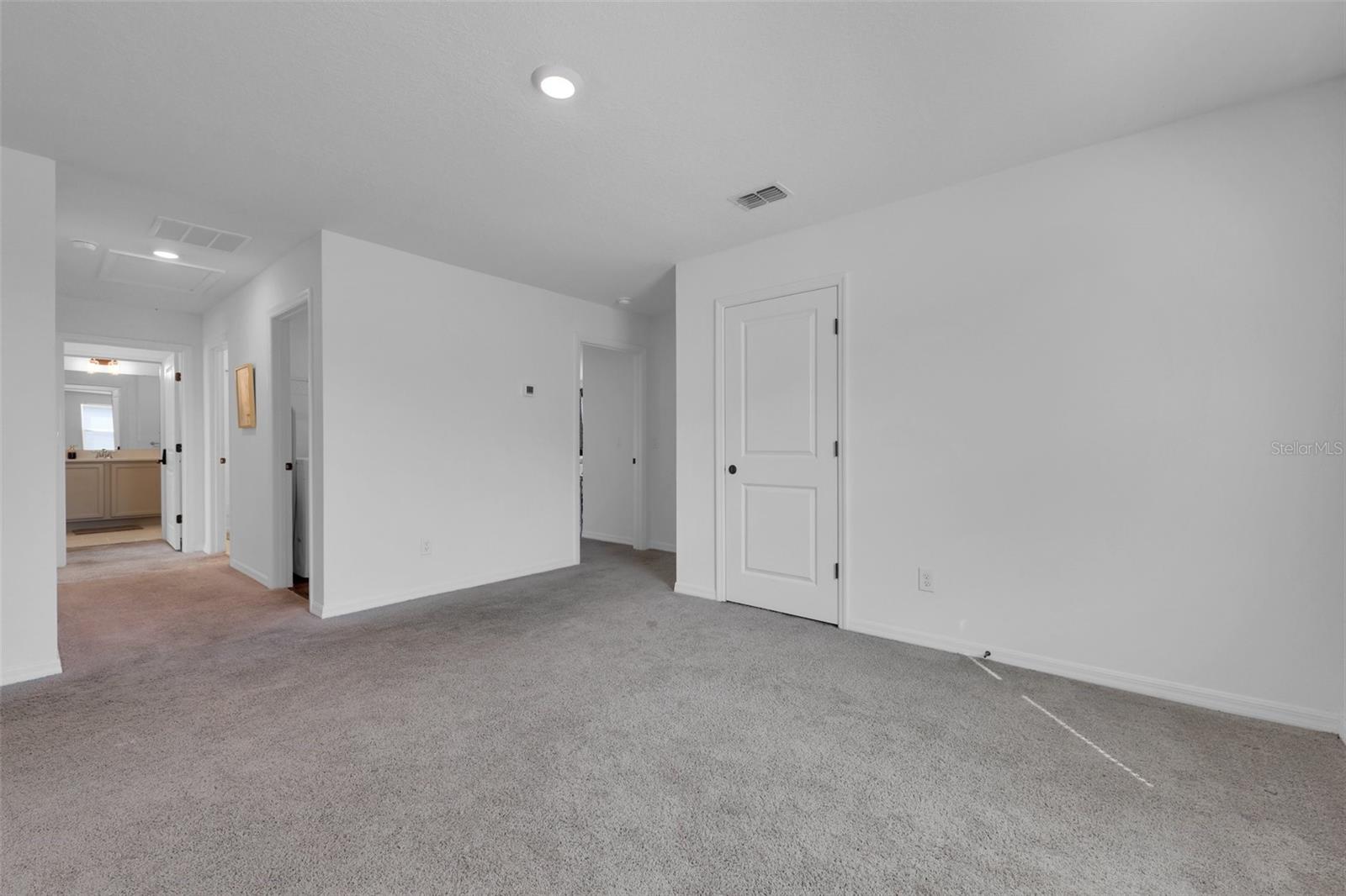 Image 25 of 49 For 2210 Derwent Drive