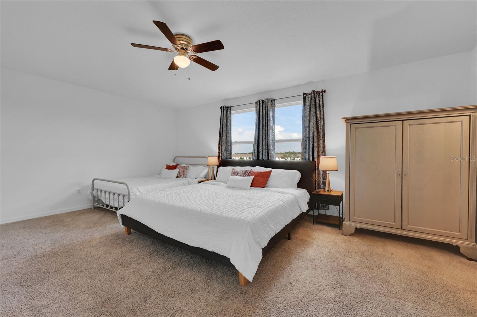 Image 28 of 49 For 2210 Derwent Drive