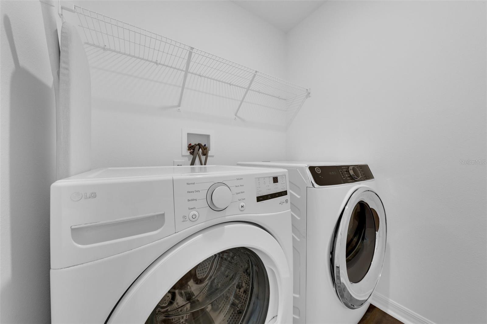 Image 33 of 49 For 2210 Derwent Drive